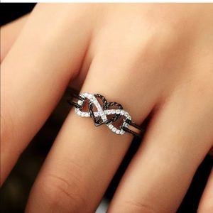 INFINITY ETERNITY HEART SHAPE BLACK&SILVER RING
